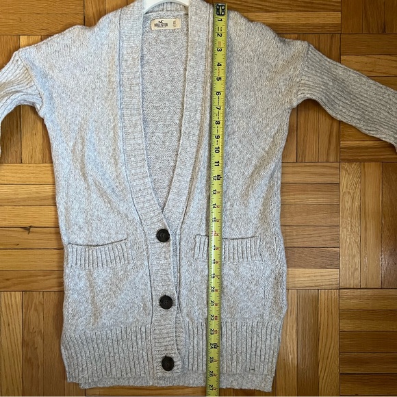 Hollister Oatmeal Women's Cardigan - Picture 8 of 9